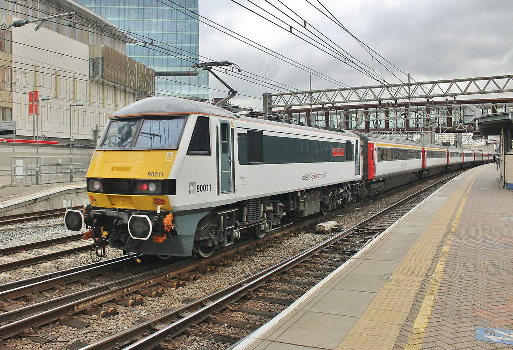 Major rail disruption after lightning strike