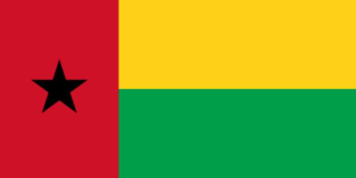 Guinea-Bissau own goal sends Nigeria into last 16