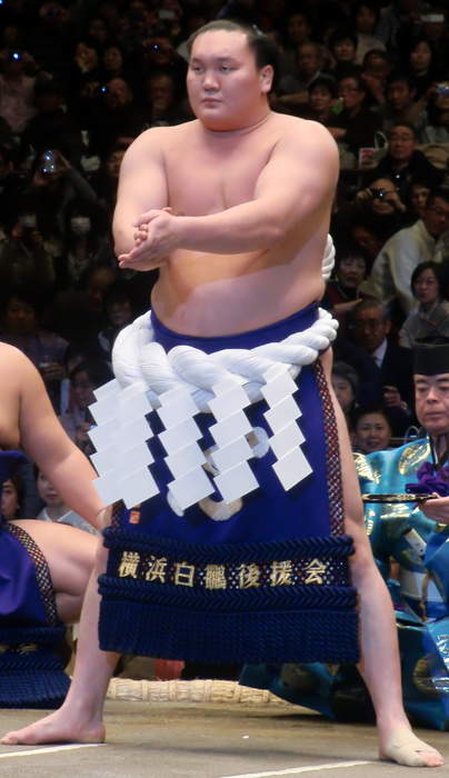 Top sumo wrestler demoted due to protege's violence