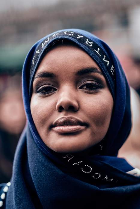 Halima Aden quits runway modelling over religious views