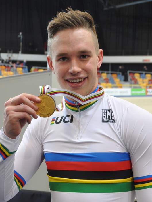 Lavreysen wins keirin gold as crash ends Carlin's medal hopes