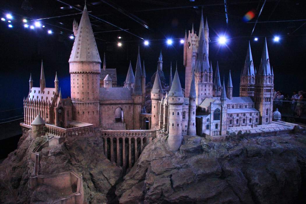 Return to Hogwarts: Critics bemoan Rowling's absence in Harry Potter reunion