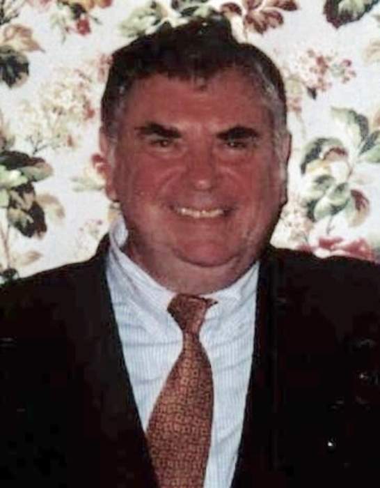 Howard Phillips (activist)