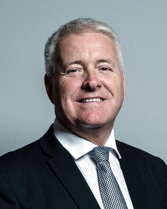 Labour chairman Ian Lavery urges Keir Starmer to 'stand aside' so party can have first woman leader