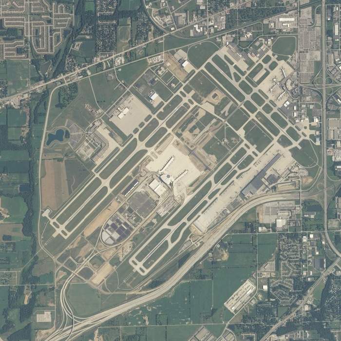 Indianapolis International Airport 20190604 