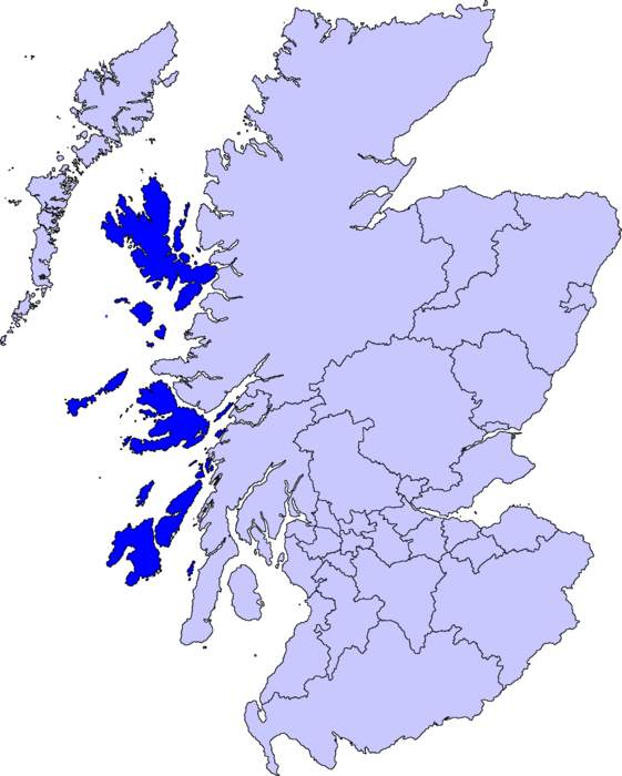 'Loud rumbling sound' as earthquake hits Highlands