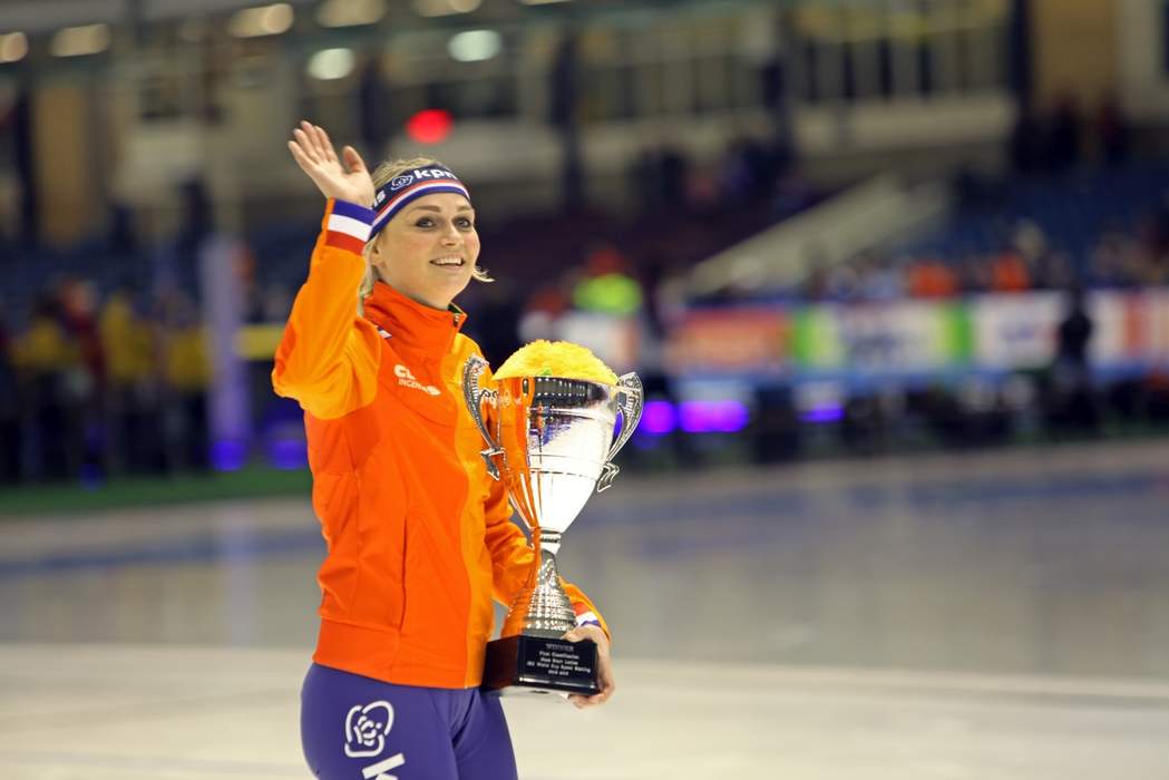 Winter Olympics: Netherlands' Irene Schouten wins women's speed skating mass start