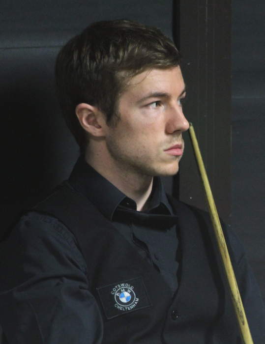 World Snooker Championship 2023: Anthony McGill leads Jack Lisowski 11-5 as alarm stops play