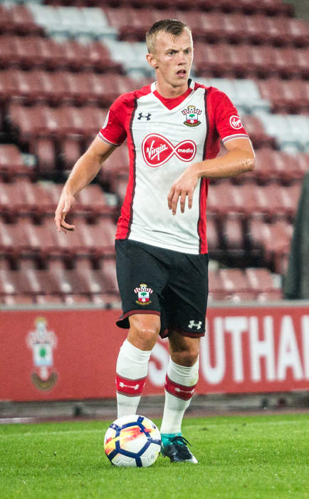 FA Cup: James Ward-Prowse scores free-kick equaliser for Southampton against Crystal Palace