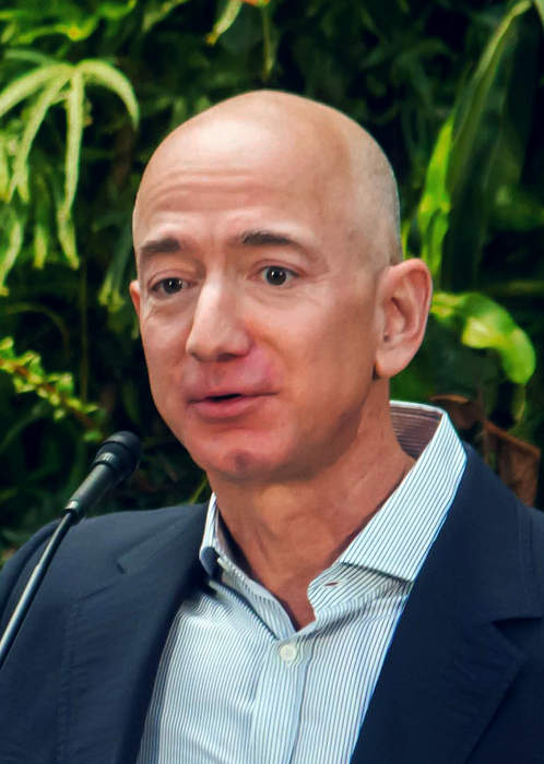 News24.com | WATCH | Freed from Amazon, Jeff Bezos plans space race