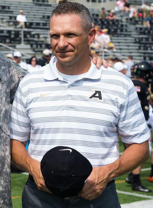 After bowl game canceled, Army coach Jeff Monken calls out Pac-12 for postseason opt-outs