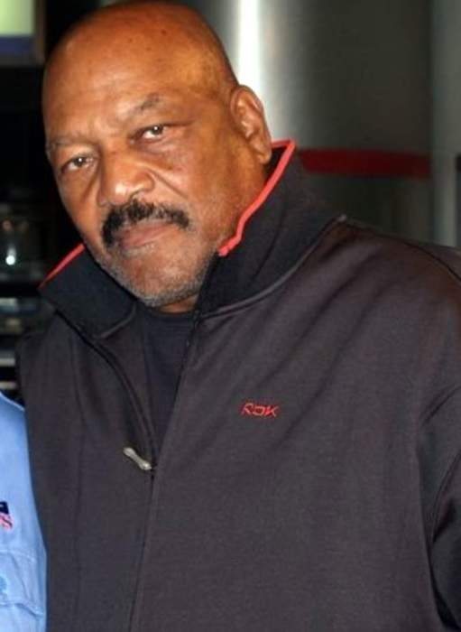 NFL great Jim Brown in photos