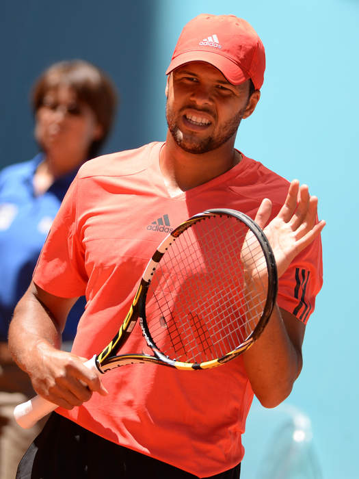 Sobbing Tsonga ends career in teary 'madness'