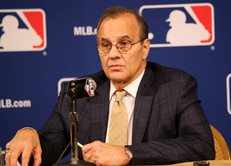 Joe Torre on controversial World Series call and what he says Trea Turner did wrong