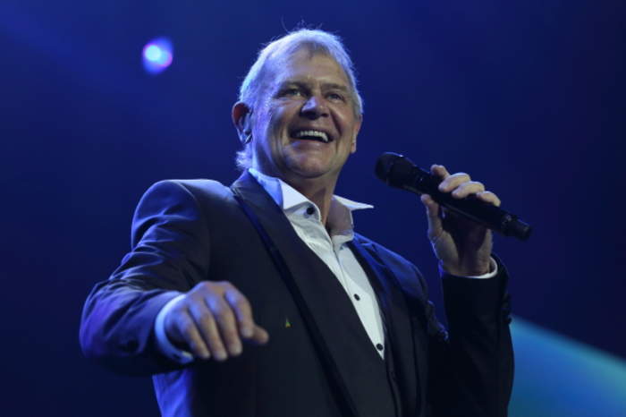  John Farnham in Uluru Dialogue YES campaign