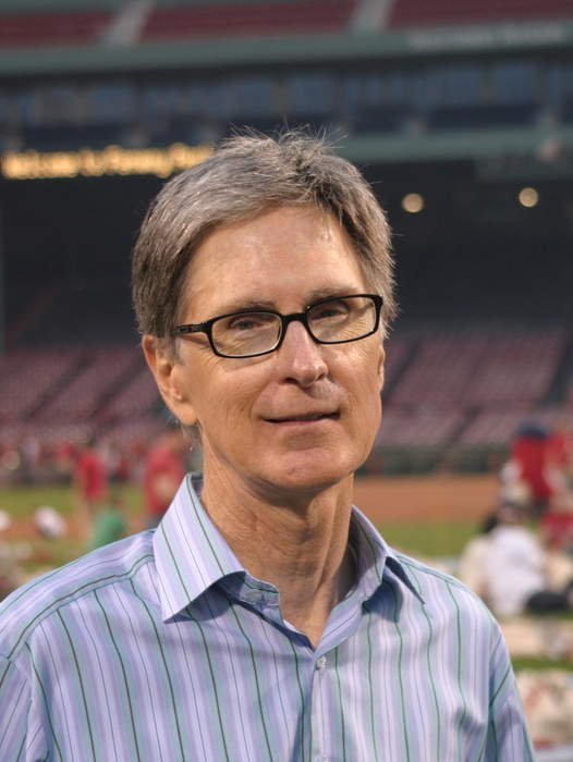 Liverpool's owner John Henry says he is not selling the club