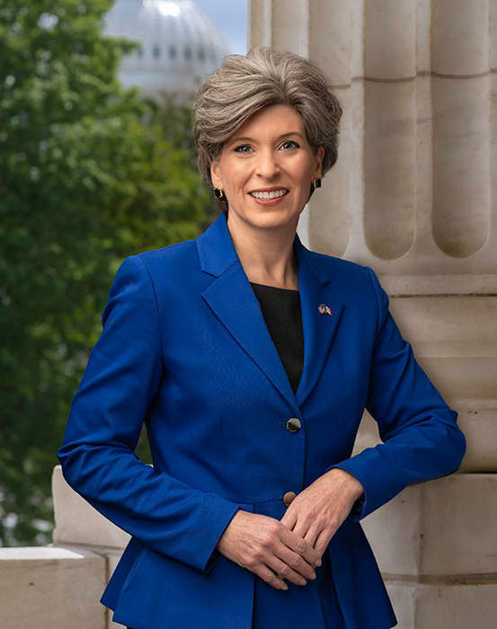 Sen. Ernst slams Biden admin's poor quality of life for Americans due to supply chain crisis, IRS surveillance