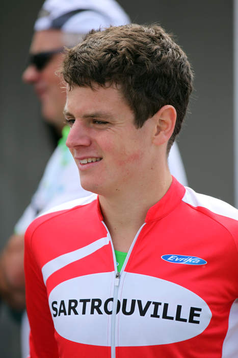 Triathlete Jonny Brownlee to take on 'new challenges' after Tokyo Olympics