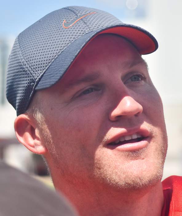 Texans' coaching search takes strange turn with Josh McCown being added to list of candidates