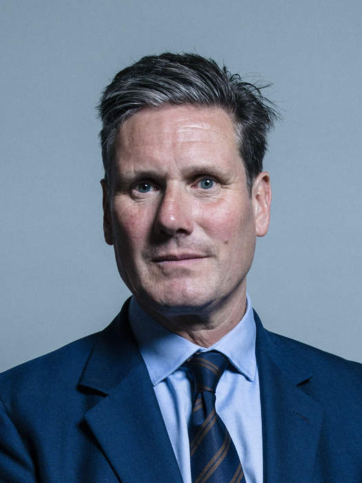 Covid: Lifting all restrictions at once is reckless, says Sir Keir Starmer