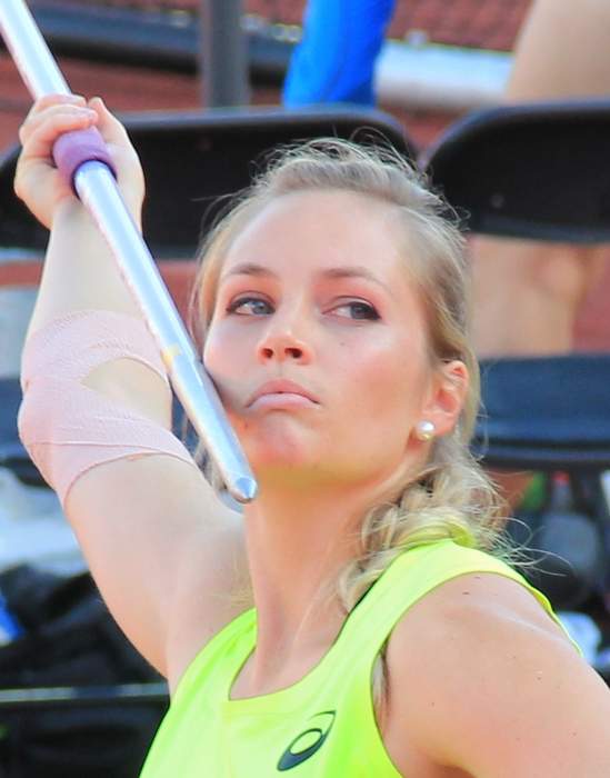 Kelsey-Lee Barber defends javelin title