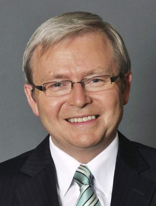 Kevin Rudd warns imitation of Fox News in Australia threatens to further fuel right-wing extremism