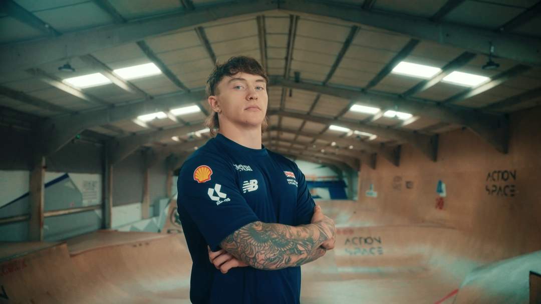 'Phenomenal!' - GB's Reilly reaches BMX final with spectacular display