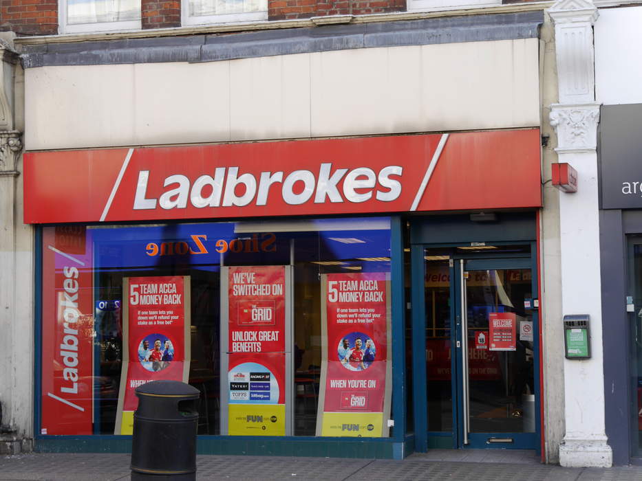 Boss of Ladbrokes and Coral owner quits after firm's £585m bribery probe payout