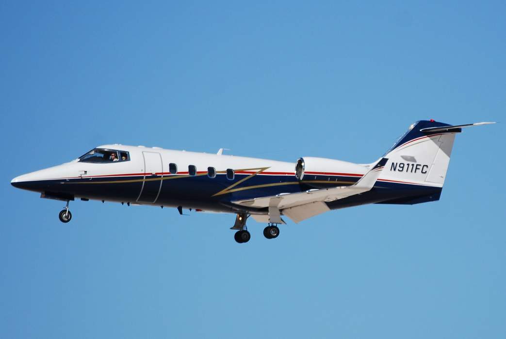 Learjet 55