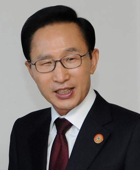 S. Korea to pardon former leader Lee for corruption