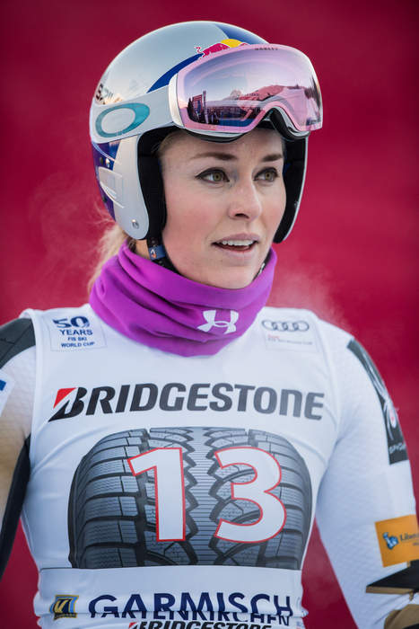 Skier Lindsey Vonn sets new record