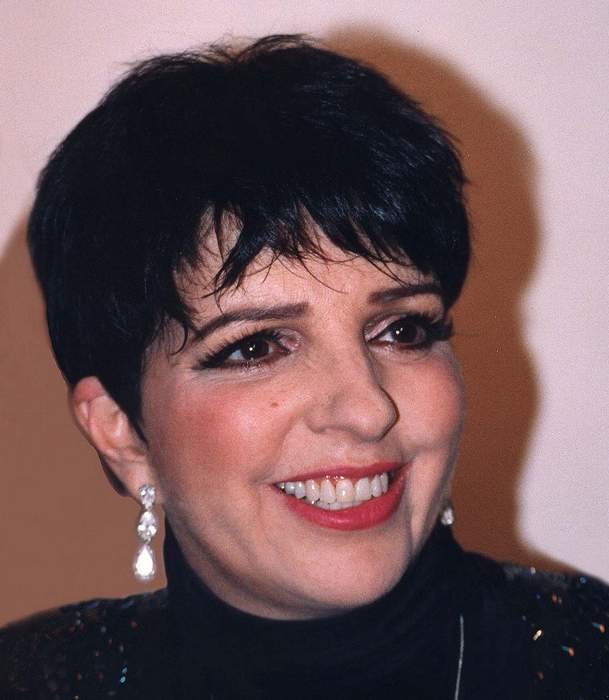 Liza Minnelli Facts and News Updates | One News Page