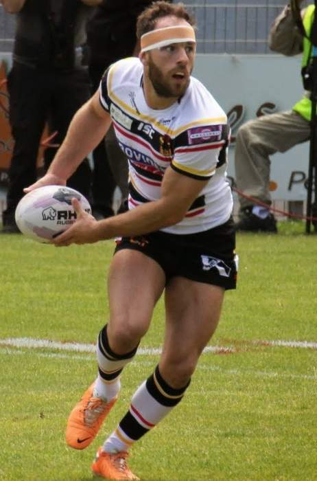 Luke Gale: Ex-England half-back joins second-tier Keighley Cougars after Hull FC exit