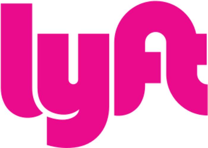 Lyft discounts its monthly Pink ride-share subscription with annual pass