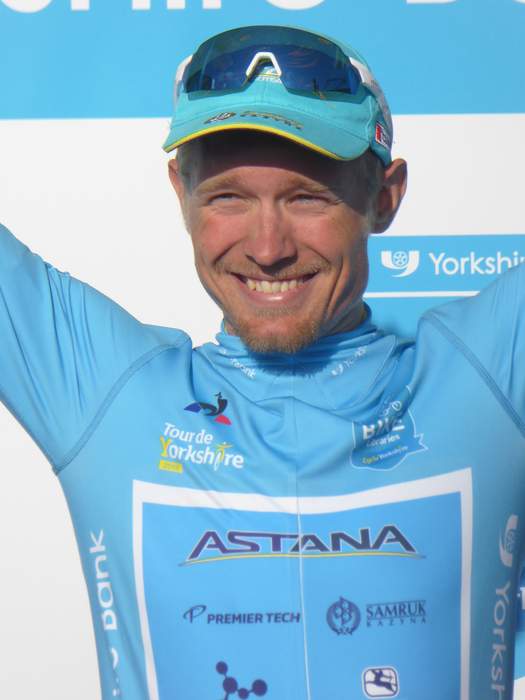 Giro d'Italia: Magnus Cort wins stage 10 as Geraint Thomas retains overall lead