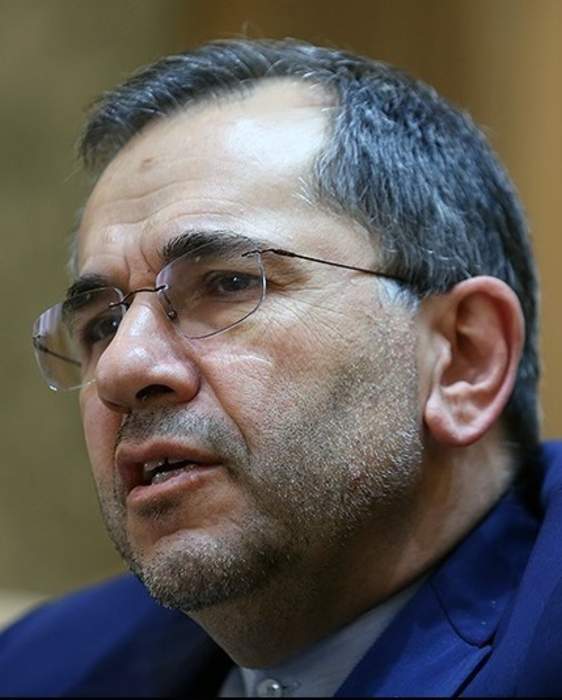 US must rule out more strikes before new talks, Iranian minister tells BBC