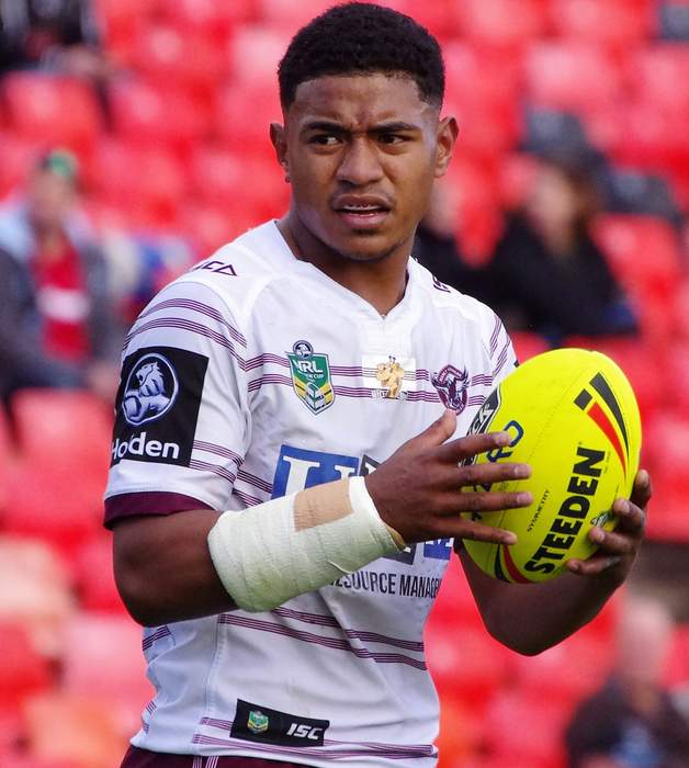 ‘Not a gang sign’: Sea Eagles players support Olakau’atu try gesture