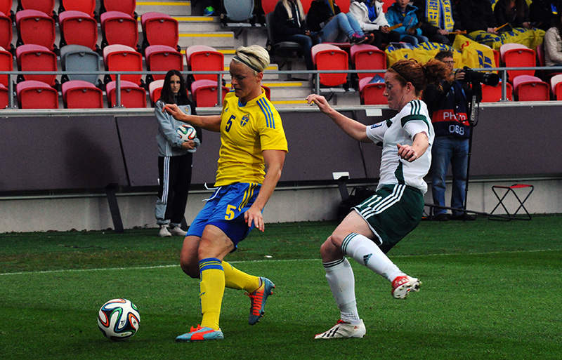 Euro 2022 play-offs: Marissa Callaghan puts Northern Ireland ahead against Ukraine