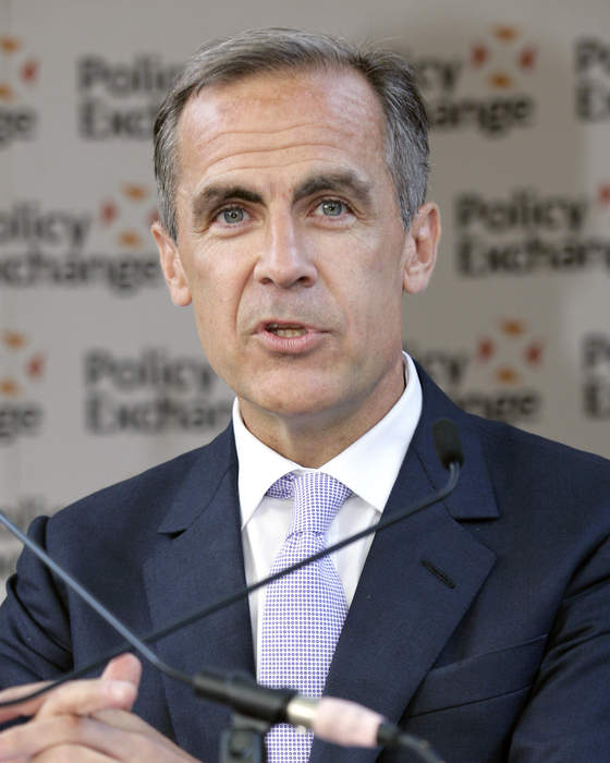 Former Bank of Canada governor Mark Carney says he'll do 'whatever' he can to support the Liberal Party
