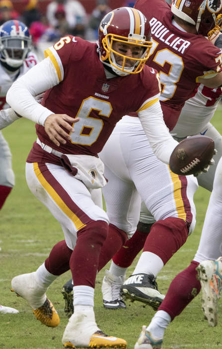 Quarterback Mark Sanchez retires, joins ESPN as college football studio analyst