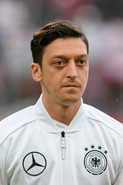 Olympiakos v Arsenal: Mesut Ozil left out of squad due to personal reasons