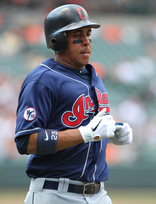 Houston Astros keep free agent outfielder Michael Brantley in the fold