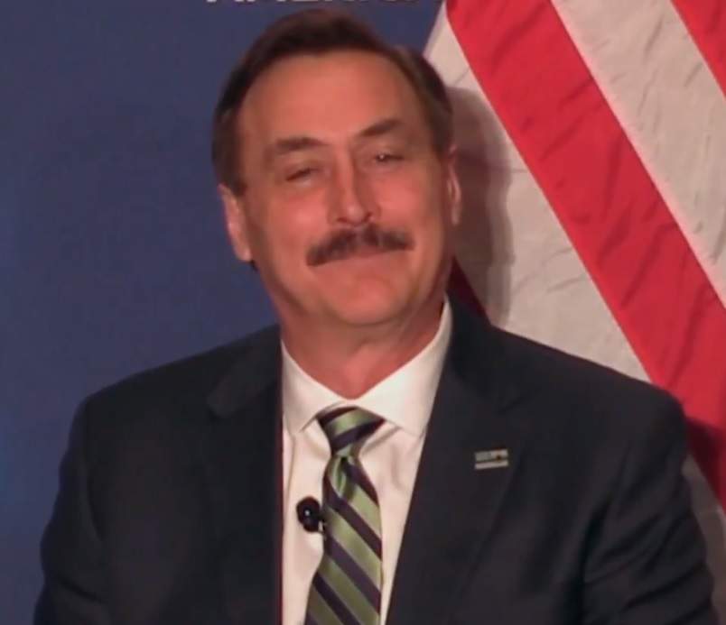 The MyPillow guy is hilariously incoherent on 'SNL' Weekend Update