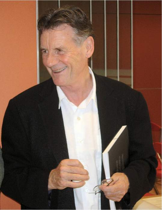 Sir Michael Palin to receive honorary Oxford degree