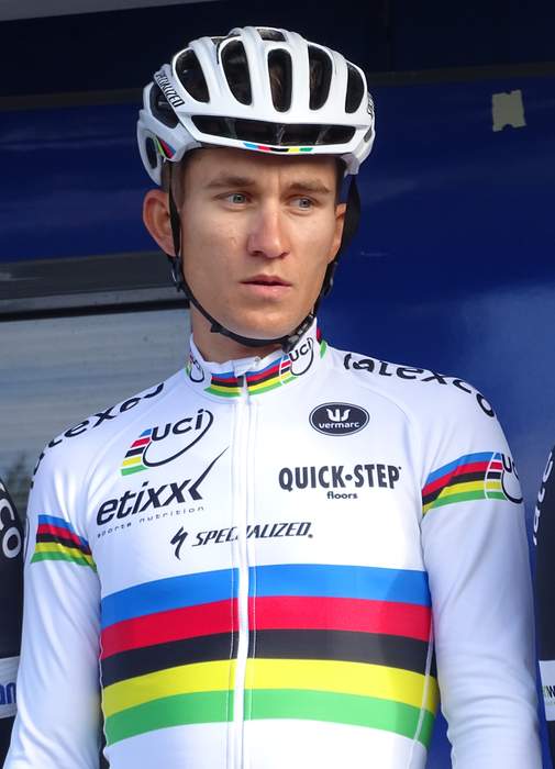 Kwiatkowski wins stage 13 as Pogacar cuts lead