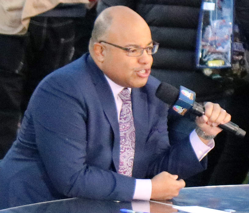 After award-winning year, broadcaster Mike Tirico ready to take on 'Sunday Night Football'