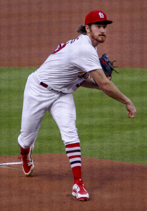Cardinals' Miles Mikolas comes within one strike of MLB's third no-hitter of the season