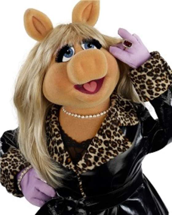 Miss Piggy to receive accolade for feminism