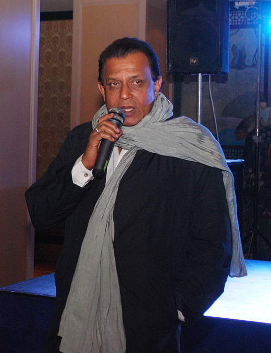 Clash during Mithun Chakraborty's roadshow in Bengal's Midnapore