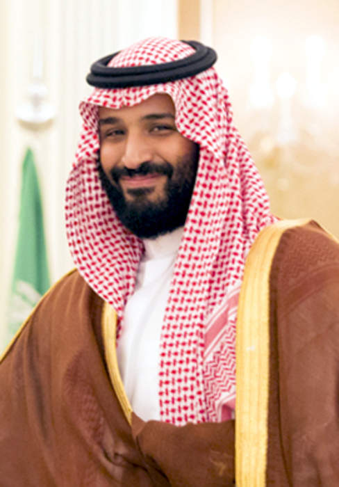 Saudi Crown Prince Receives Pakistan PM In Makkah